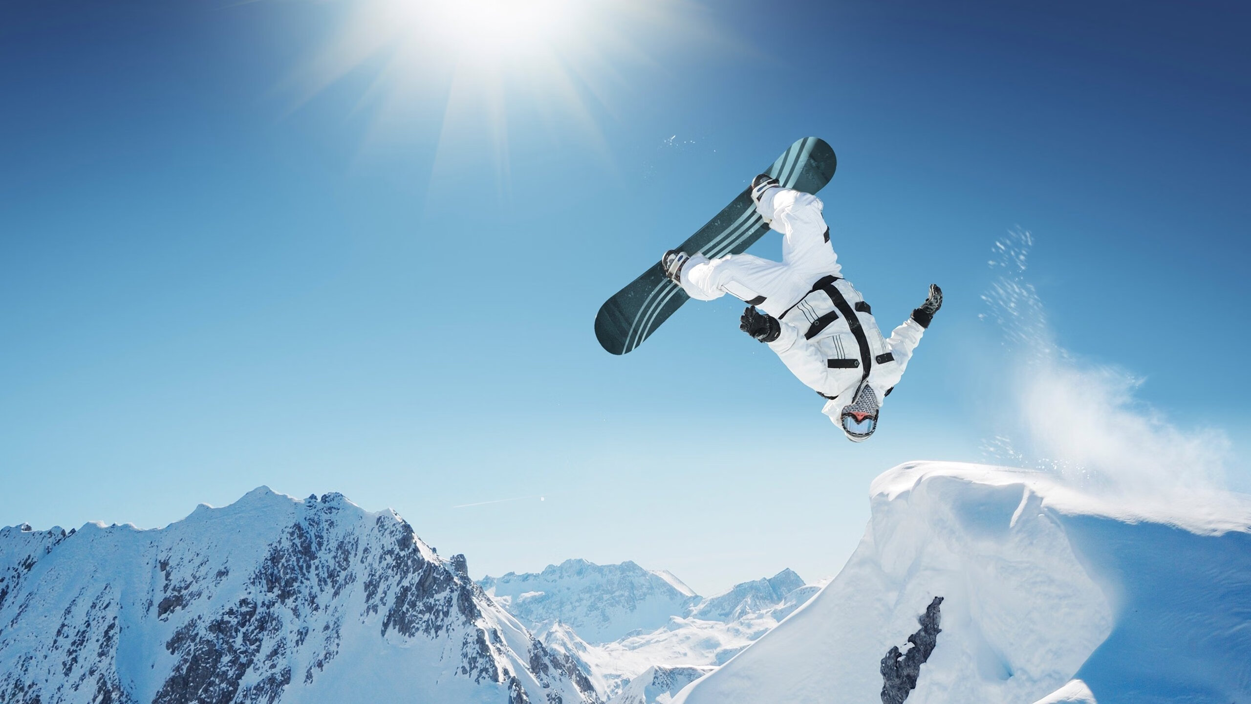 穆勒攻防两端统治，奥地利绝杀突尼斯背后的战术密码