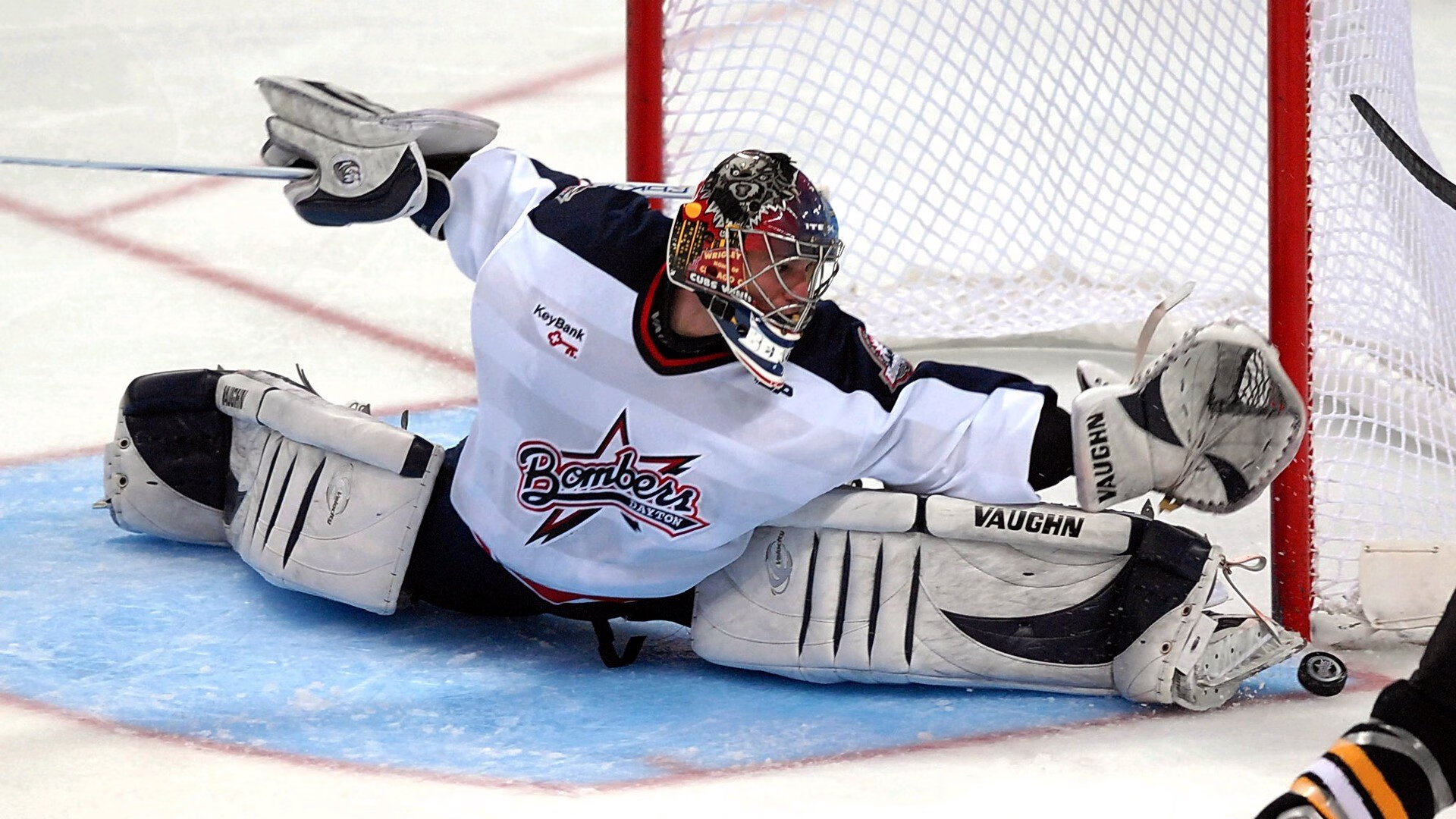 钢铁骑士碾压北境之王!布伦森东决关键战封神接管,纽约新王诞生记